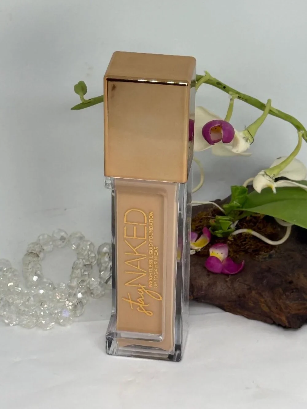 Urban Decay Stay Naked Weightless Liquid Foundation - 30NN - 1 fl oz - New